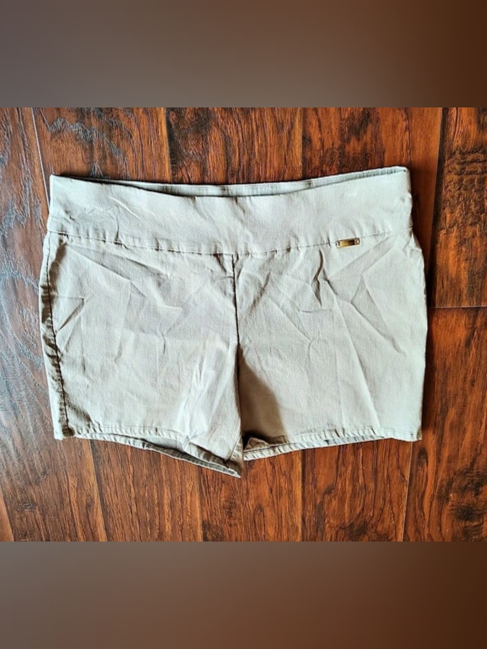 INC Beige stretch Chino casual minimalist pull on Shorts Size 14